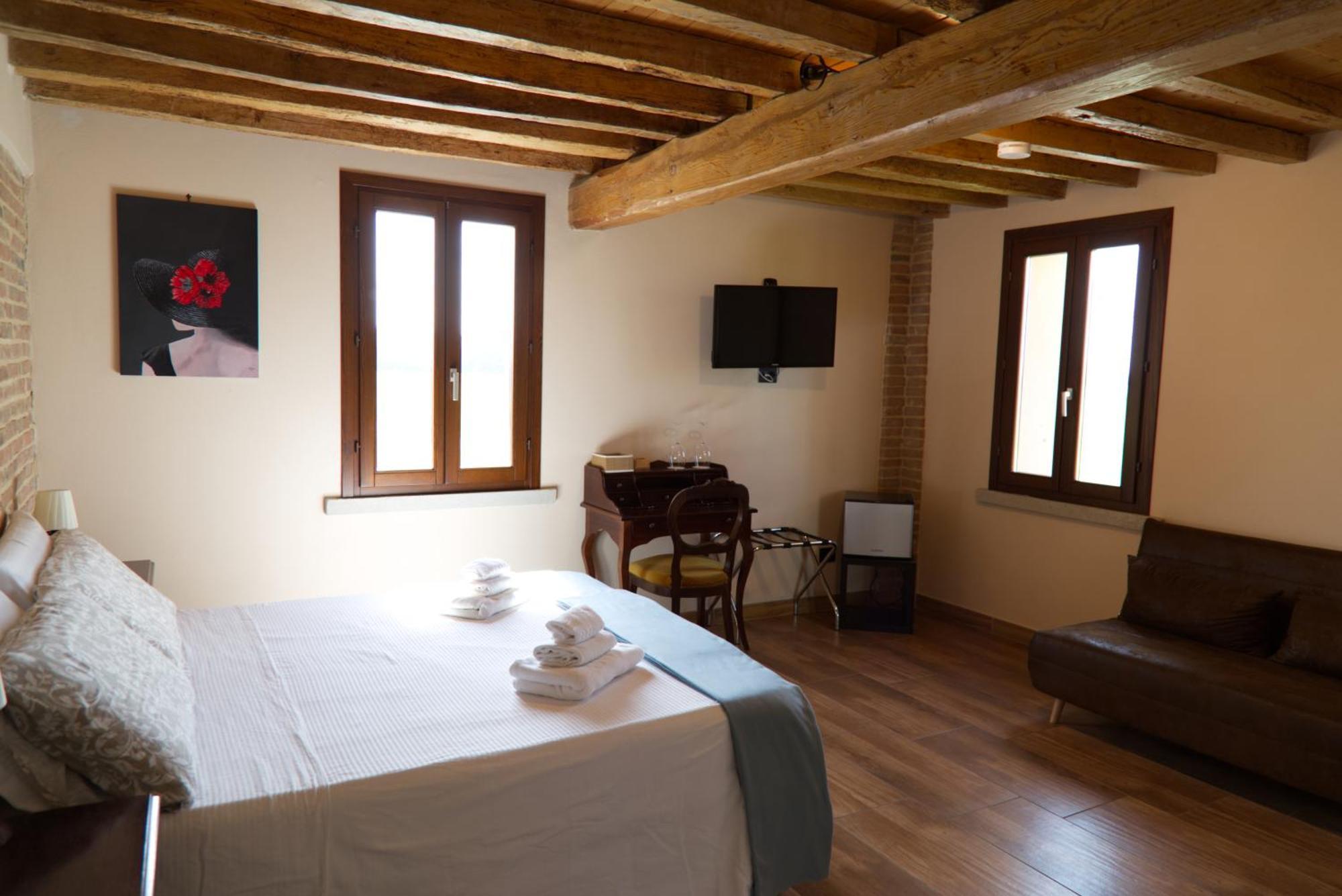 Antico Casale Caroli Hotel Gattatico Phòng bức ảnh